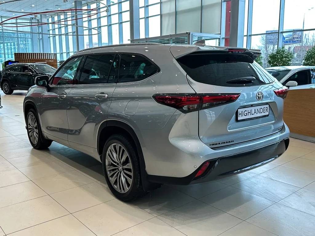 Toyota Highlander 2.0 AT Supreme