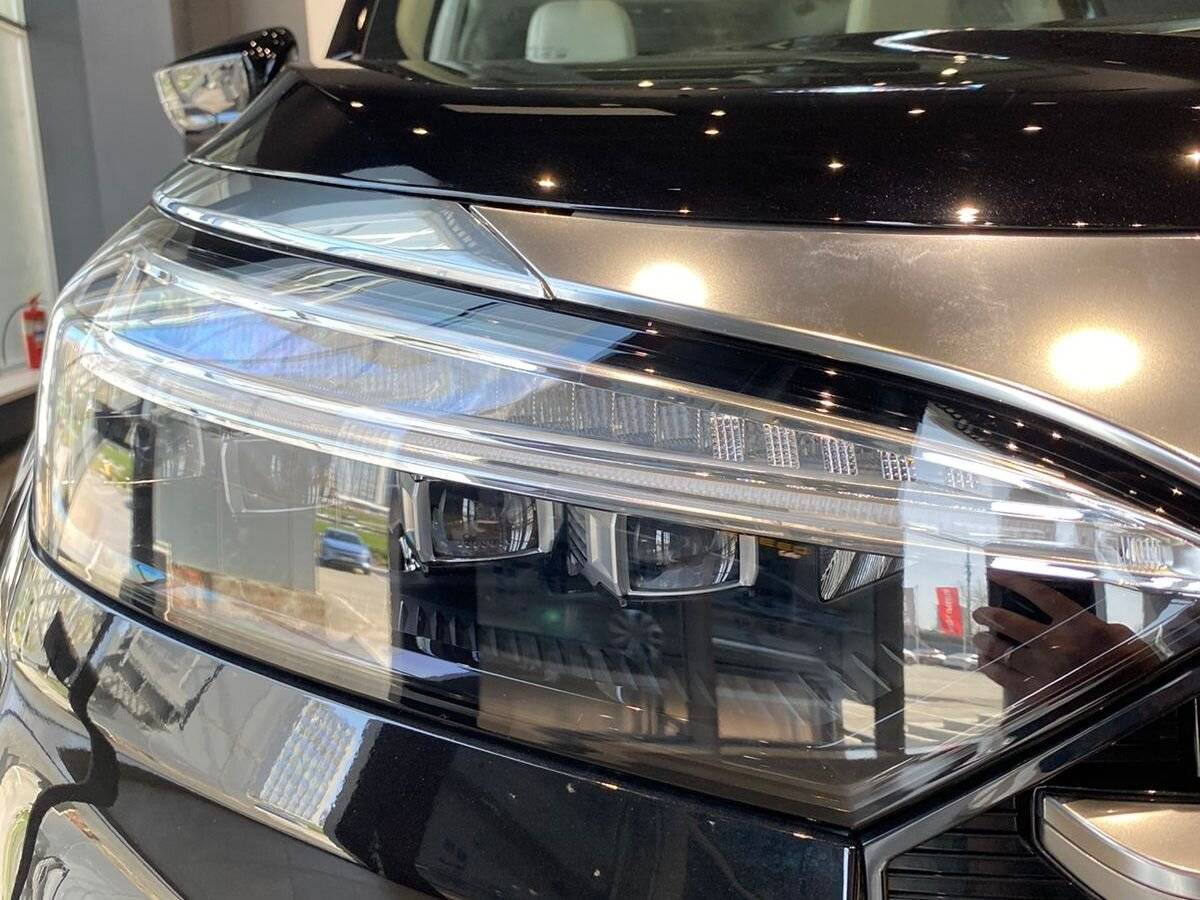 EXEED VX President 7 мест 2.0T 8AT 4WD