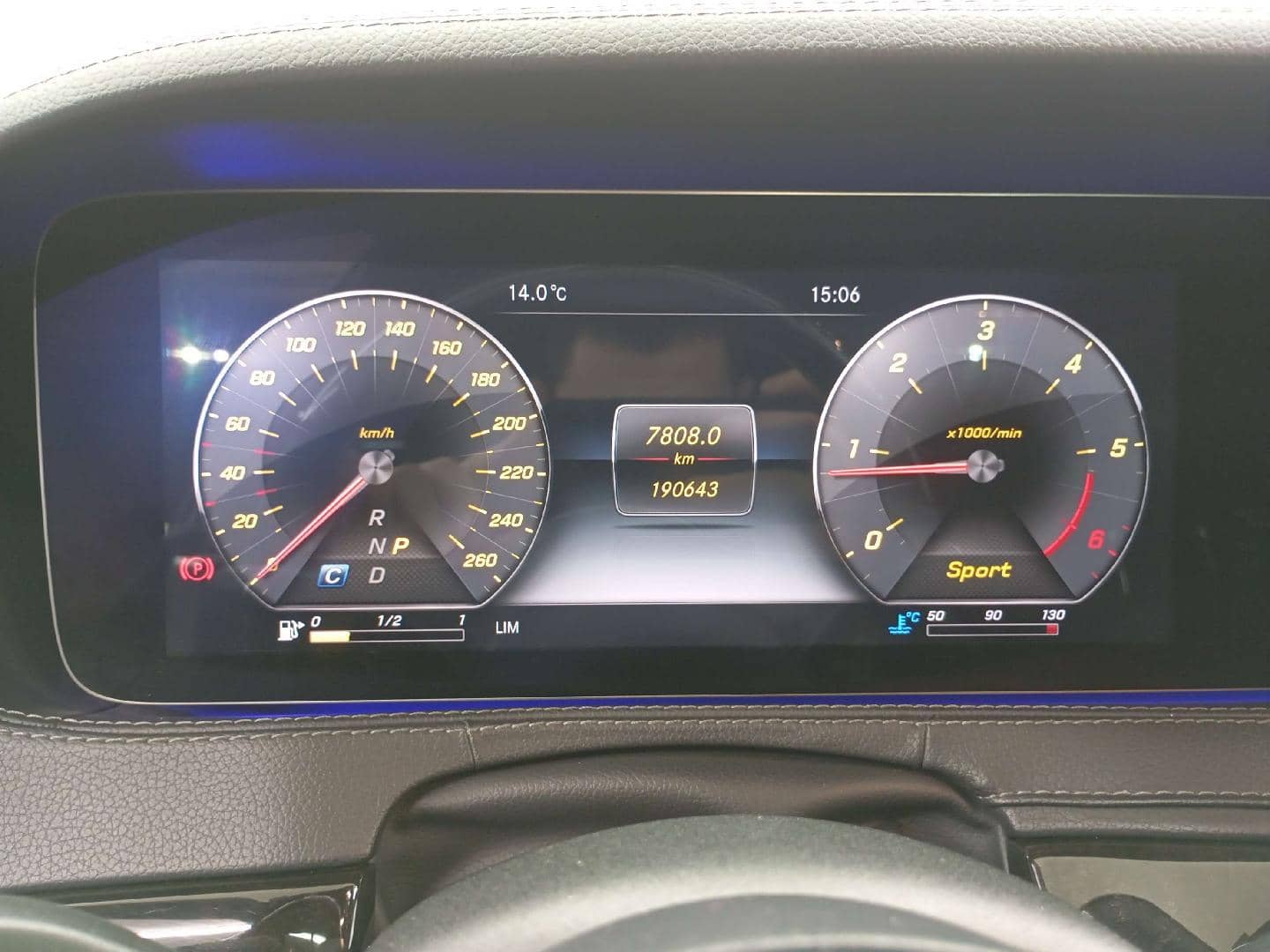 Mercedes-Benz S седан,  190 643 км, 2018 года в лизинг