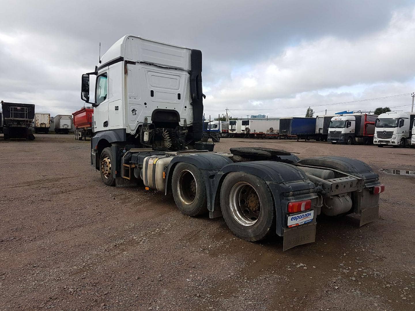 Mercedes-Benz Actros 3 3341K 6х4 (M),  568 187 км, 2020 года в лизинг