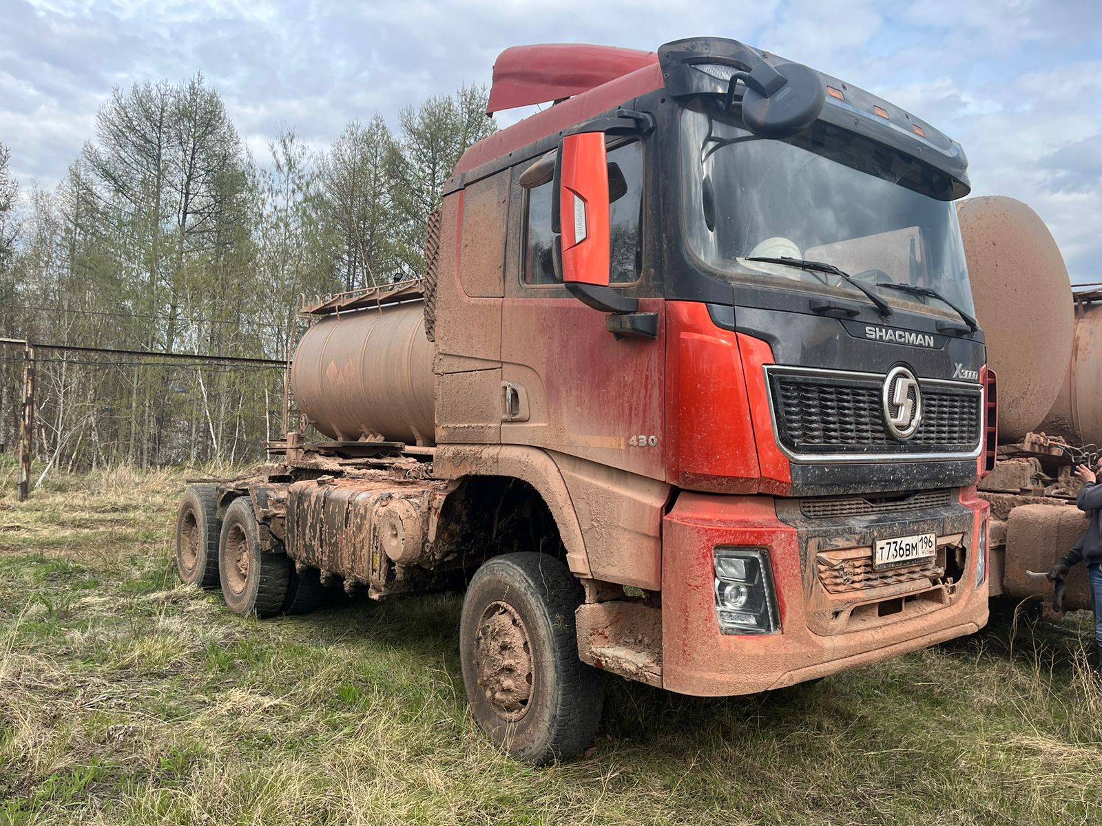 Shacman SX42586V385