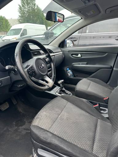 KIA Rio X-Line