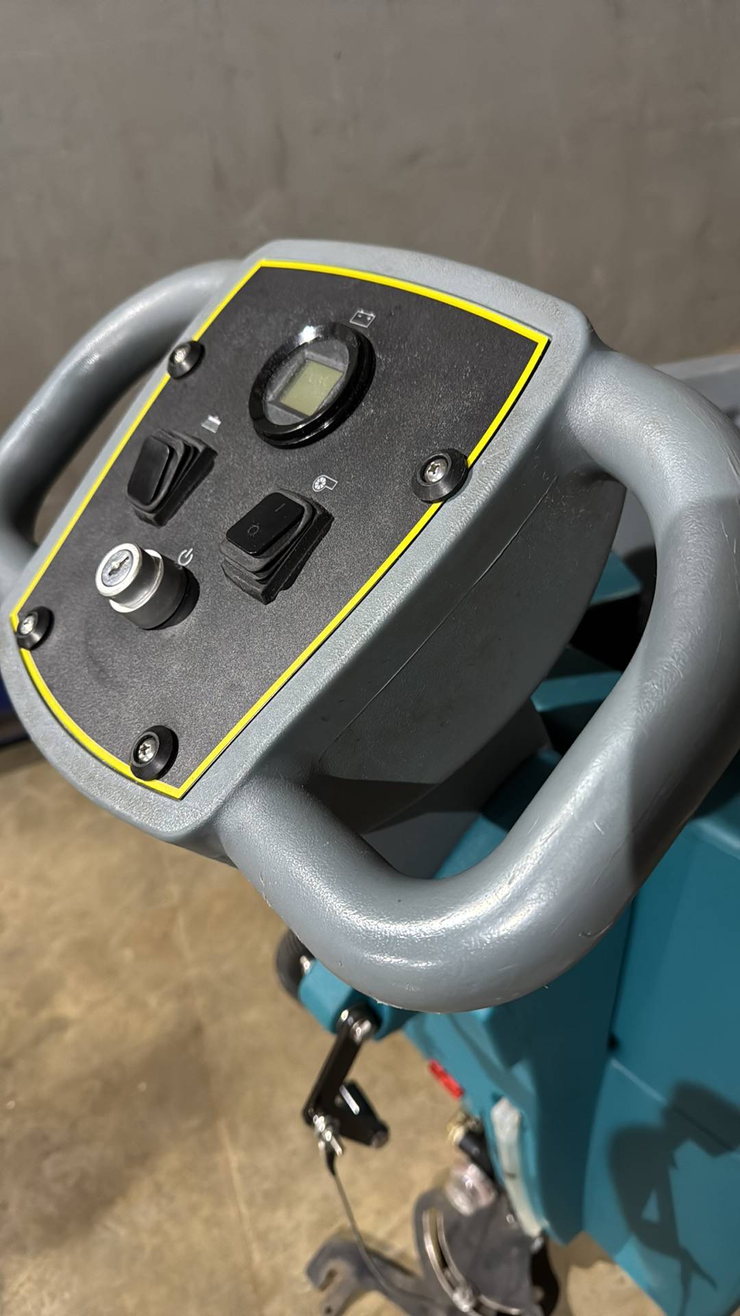 T-FLEX Mini Поломоечная машина, 2024 года в лизинг