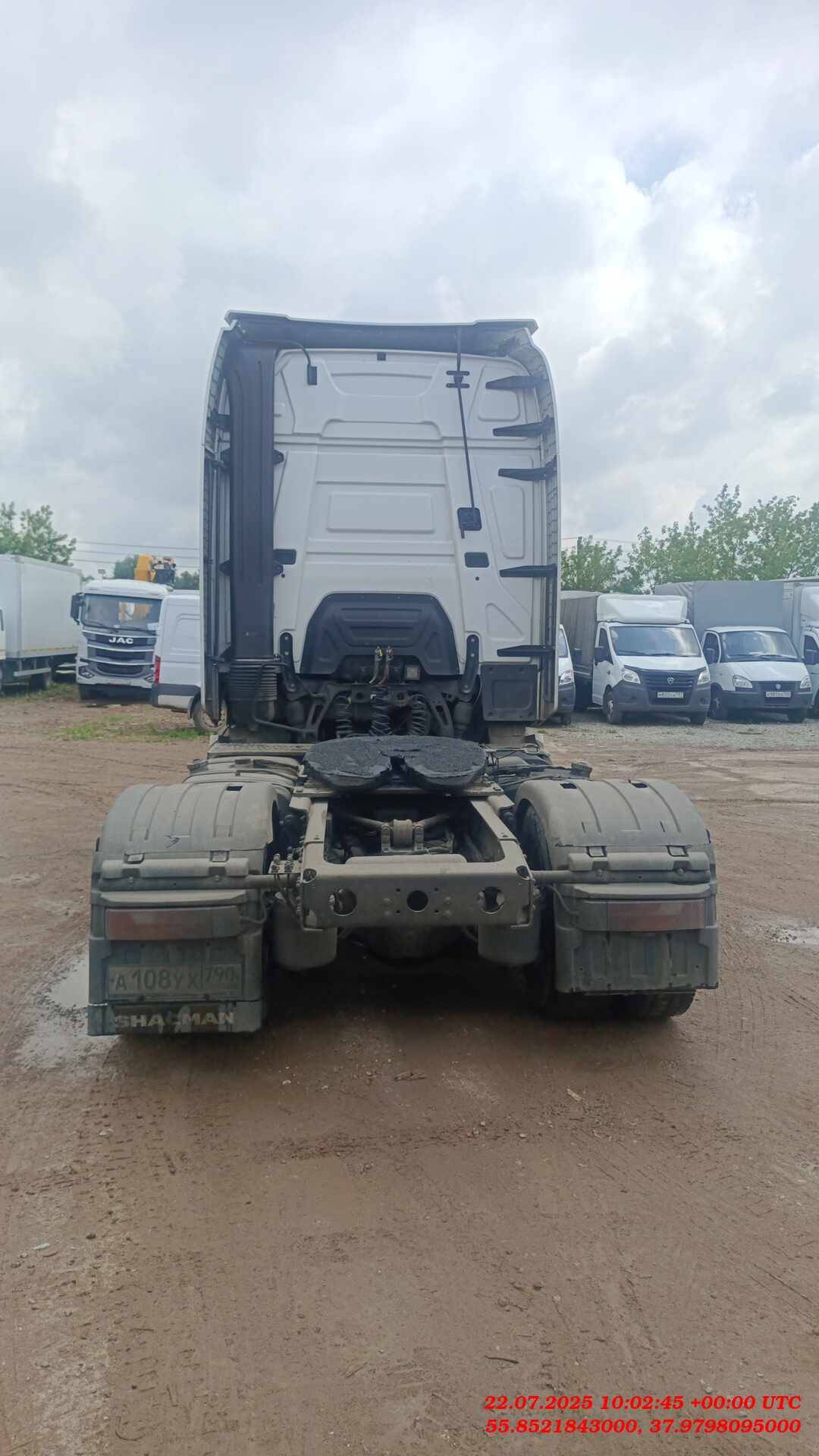 Shacman SX4188YY381,  724 134 км, 2023 года в лизинг