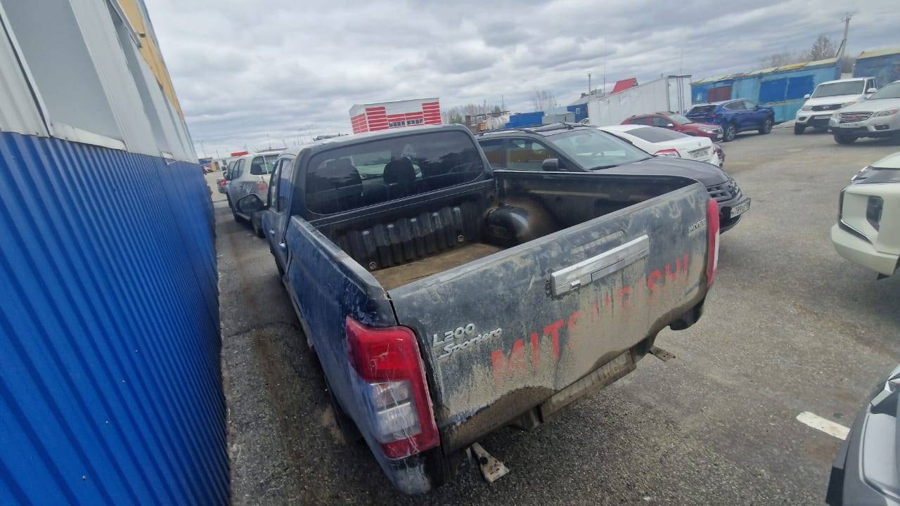 Mitsubishi L200 Лот 000002329