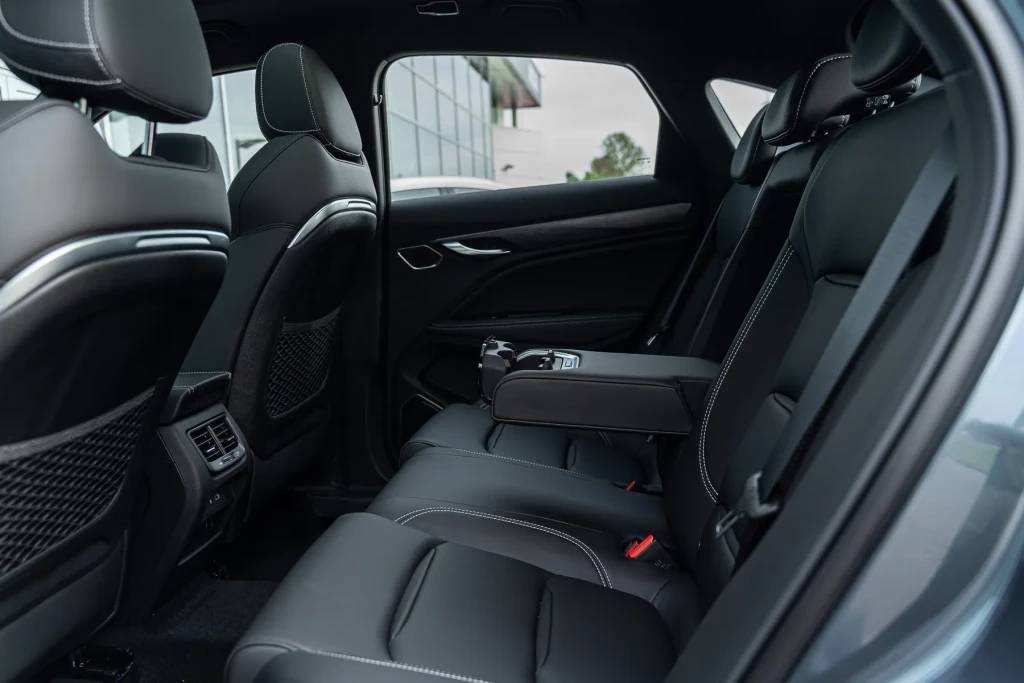 Knewstar 001 Flagship Sport 2.0T 4WD 8AT