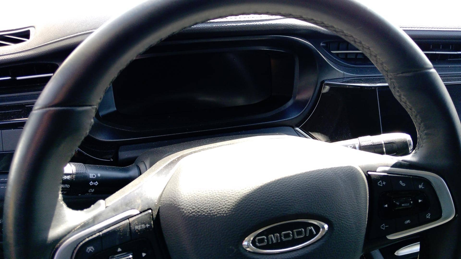 OMODA S5,  100 000 км, 2024 года