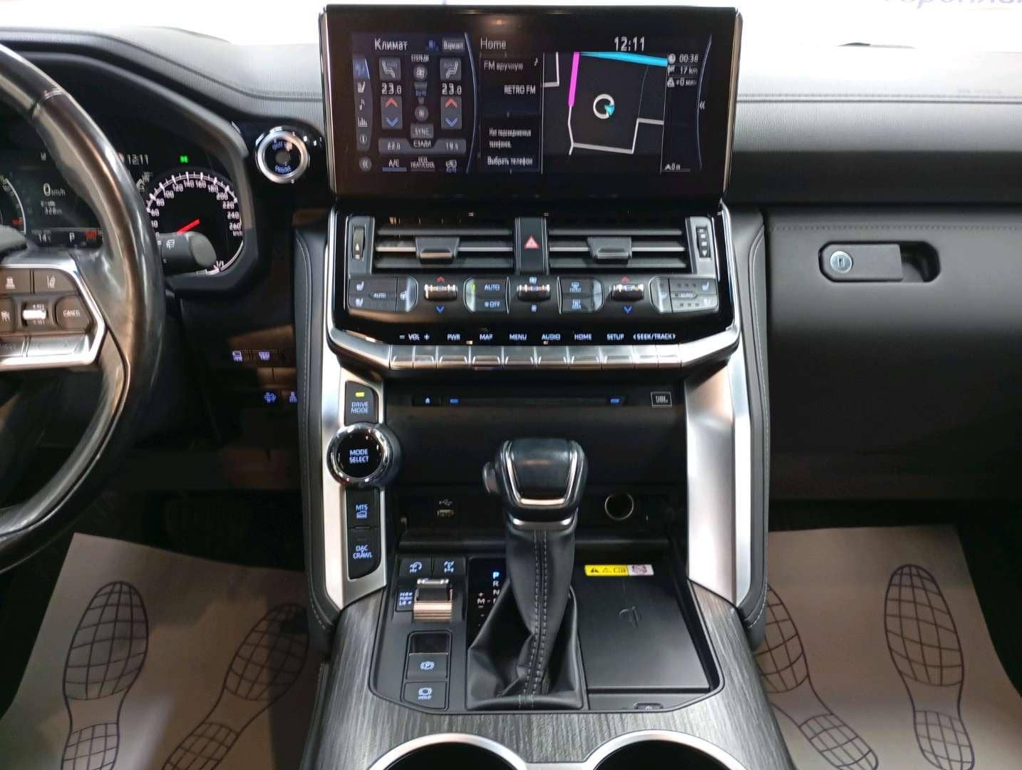 Toyota Land Cruiser 300,  74 165 км, 2021 года в лизинг