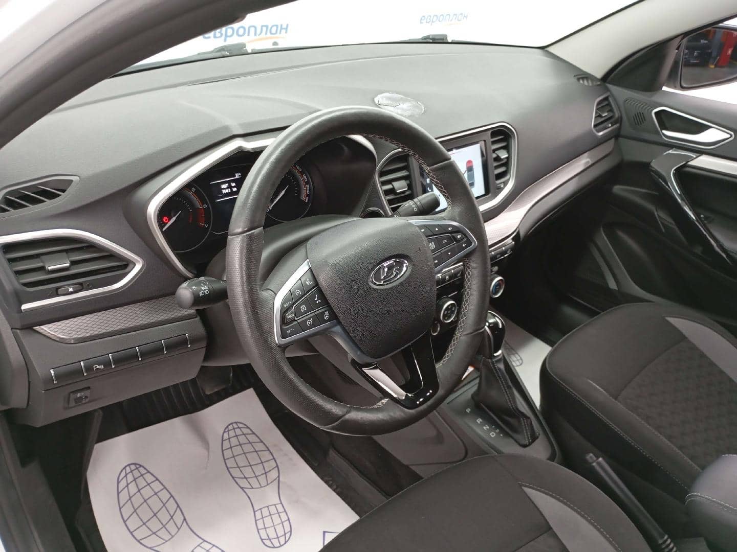 Lada Vesta седан,  44 977 км, 2025 года в лизинг
