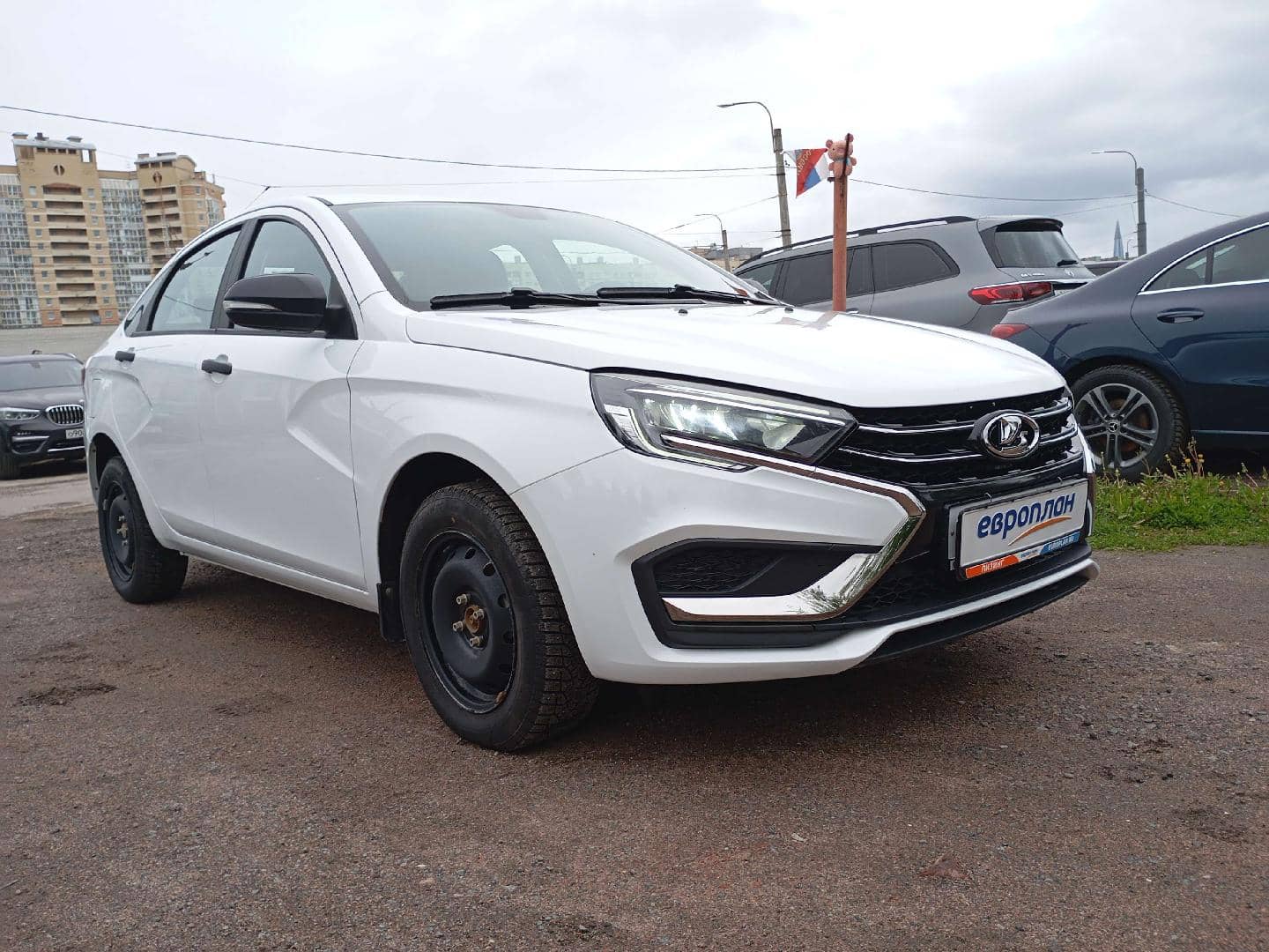 Lada Vesta седан,  32 788 км, 2025 года в лизинг