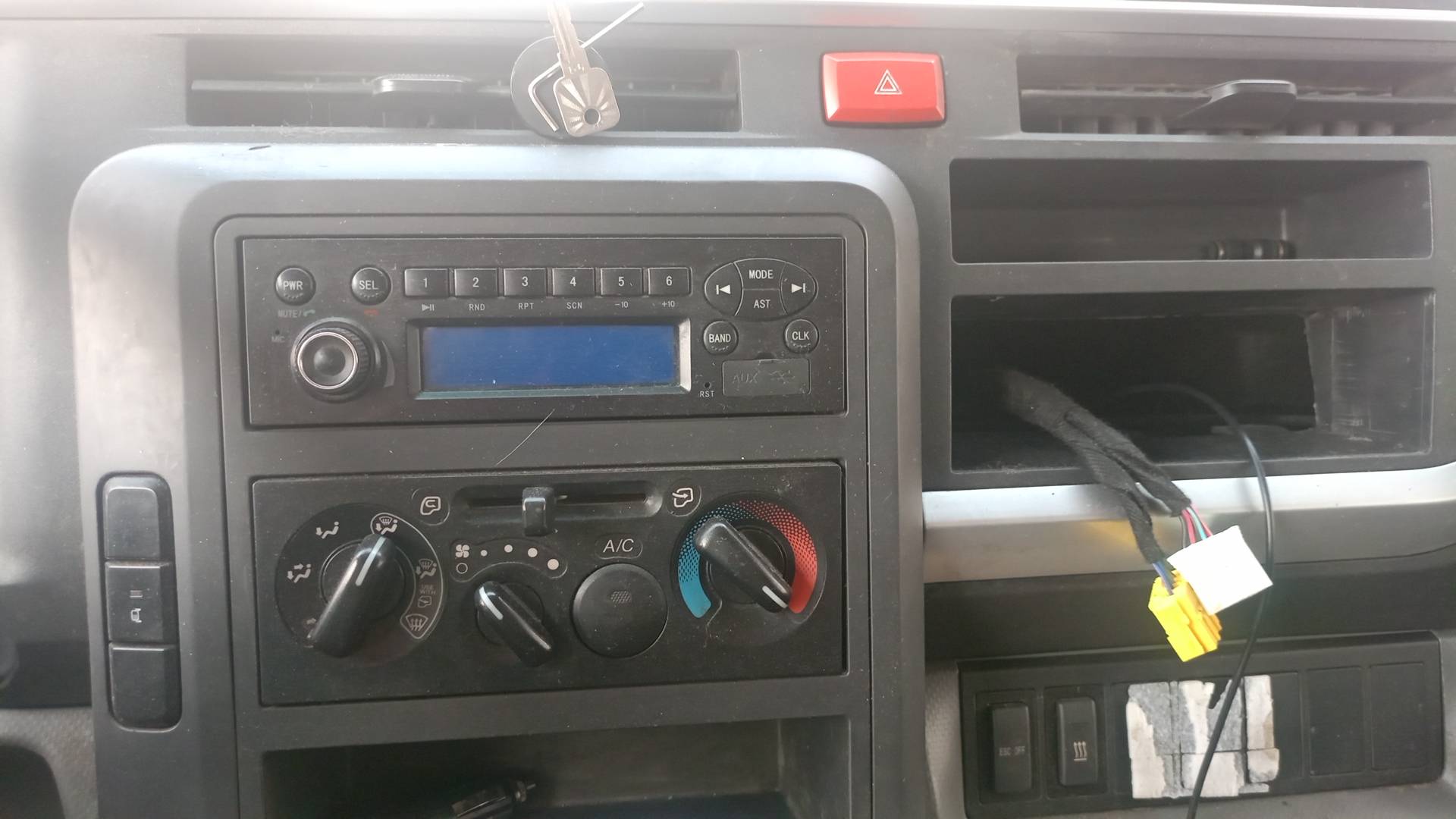 JAC N 120,  100 000 км, 2023 года в лизинг