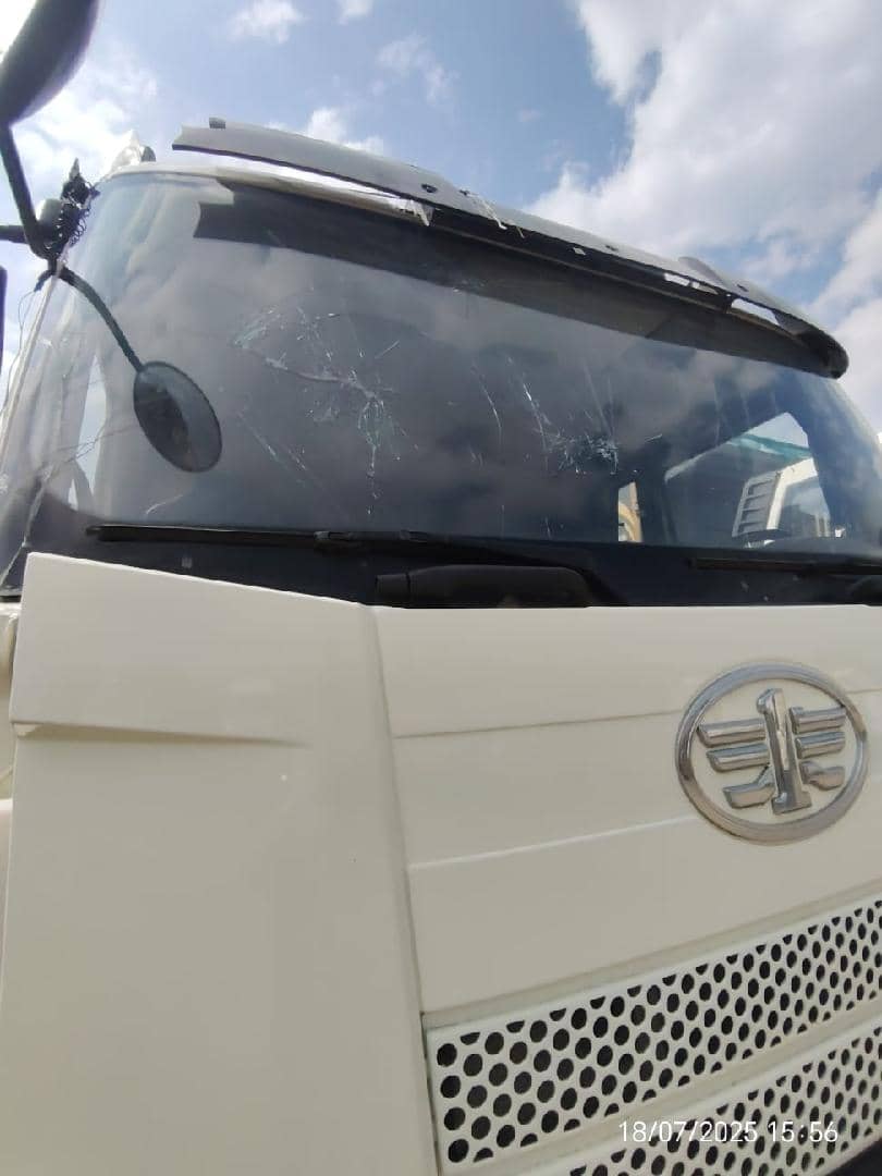 FAW CA3250P66K24T1E5 6х4,  146 429 км, 2022 года в лизинг