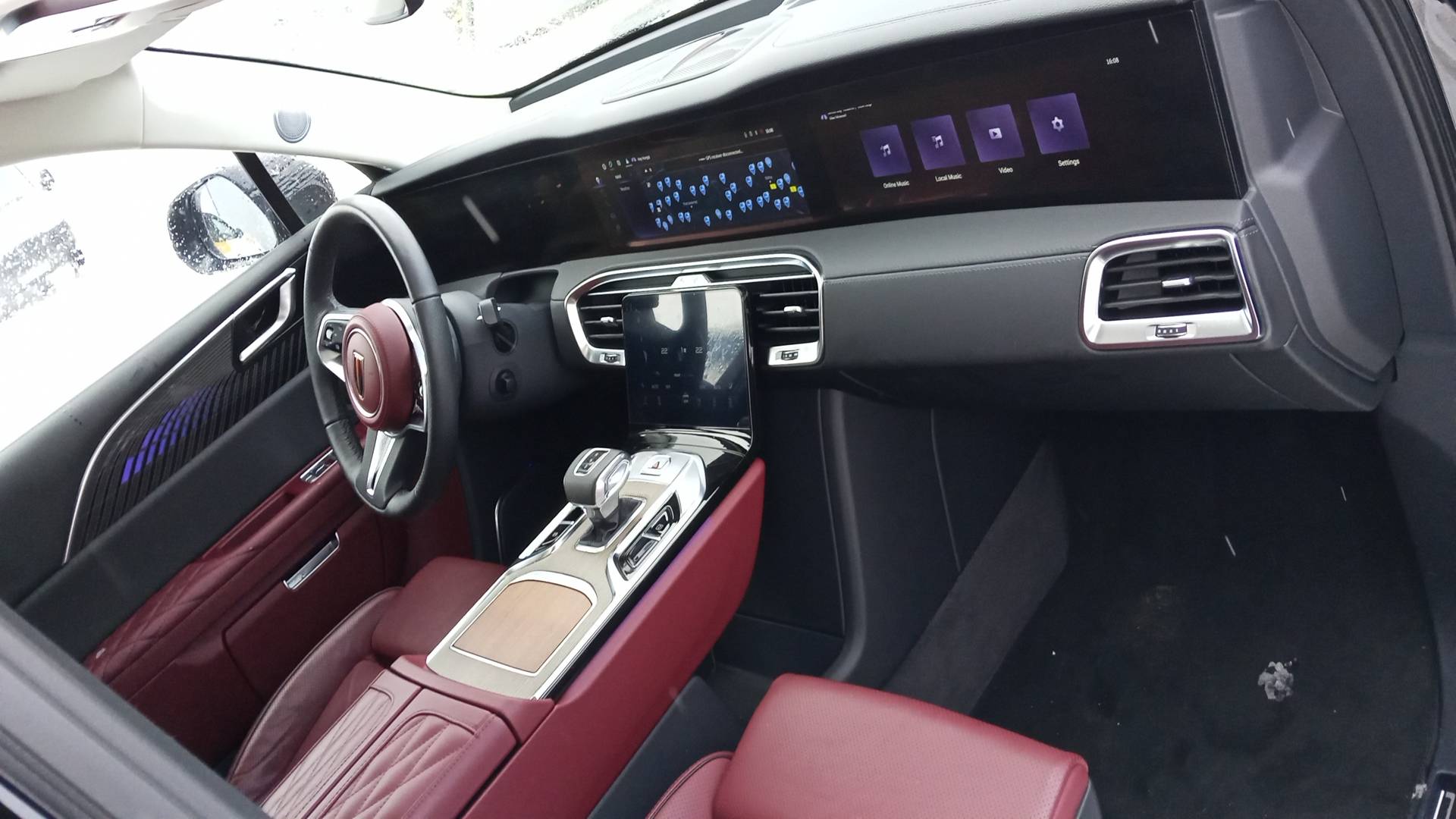 Hongqi E-HS9,  20 138 км, 2023 года в лизинг