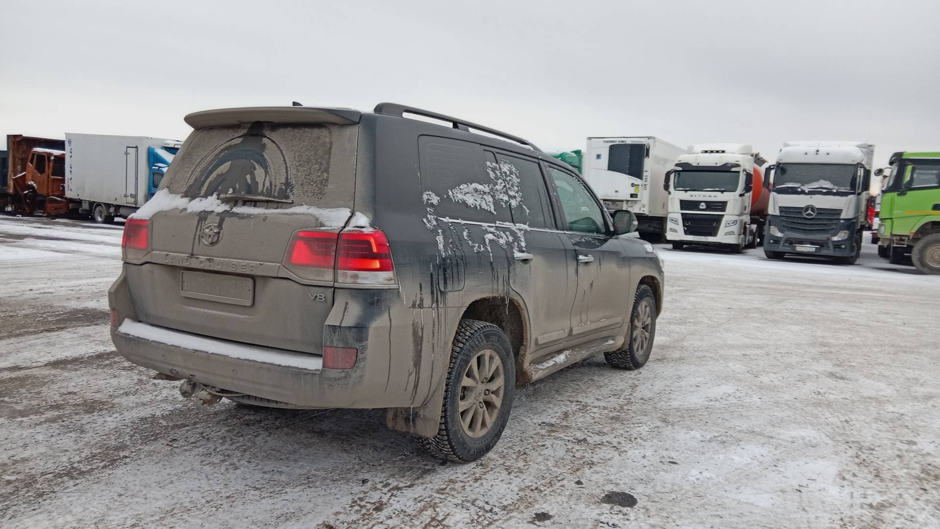 Toyota Land Cruiser 200,  391 755 км, 2018 года в лизинг