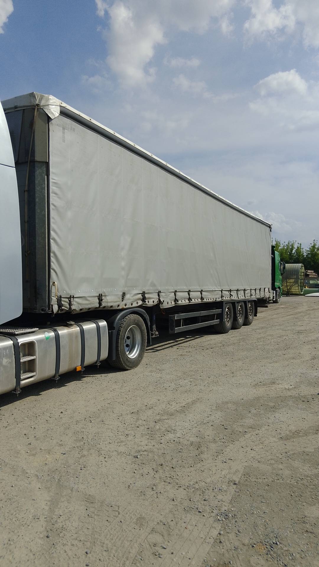SCHMITZ Шторный SCB 24/L*S3T, 2017 года в лизинг