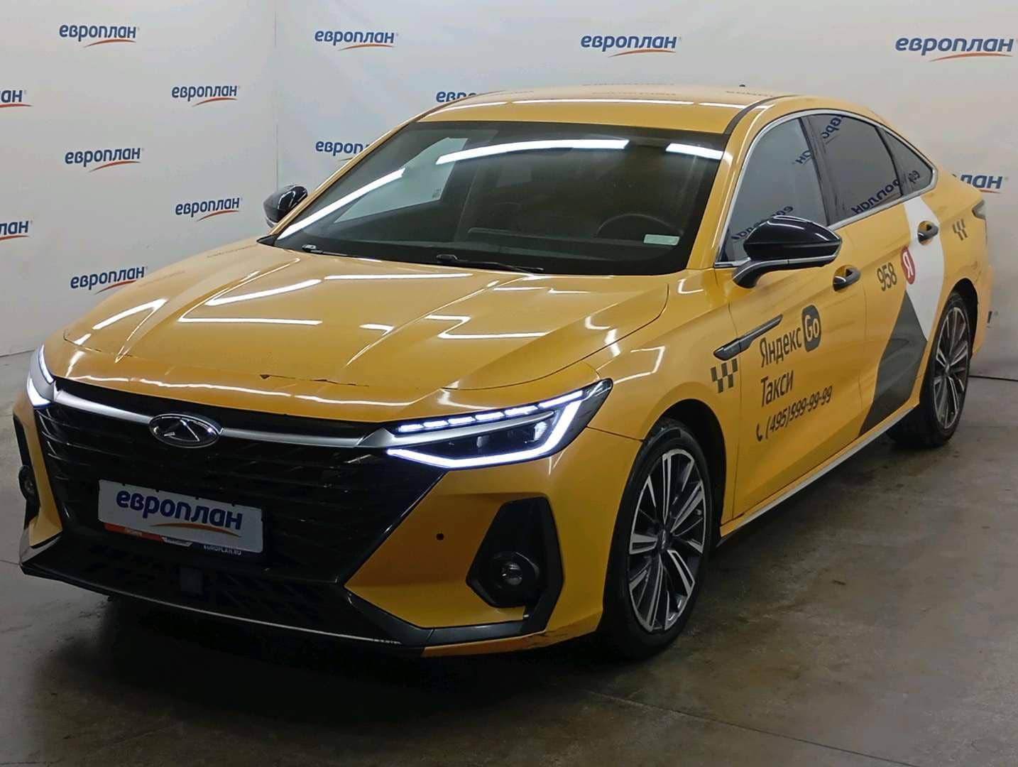 Chery Arrizo 8