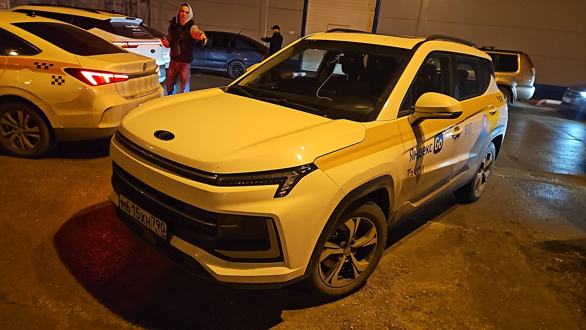 Москвич 3,  204 705 км, 2023 года в лизинг