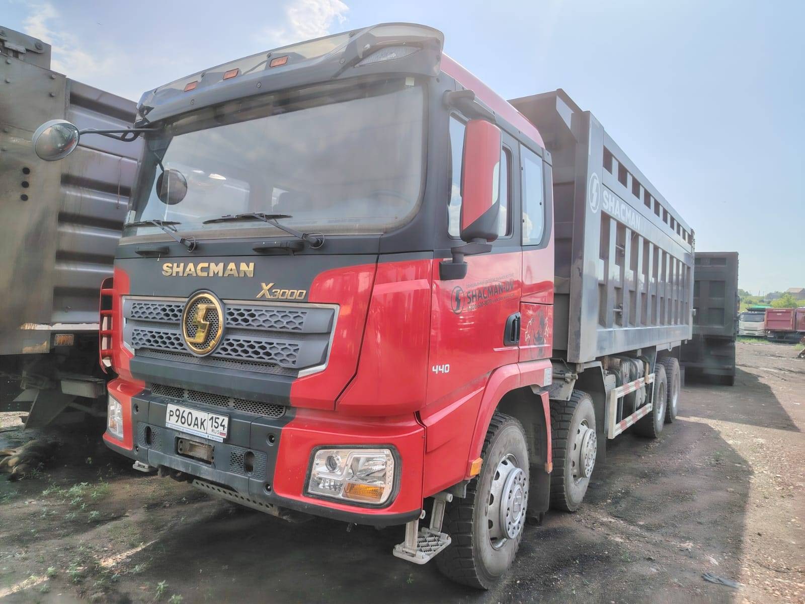 Shacman SX33186W366C Лот 000002303