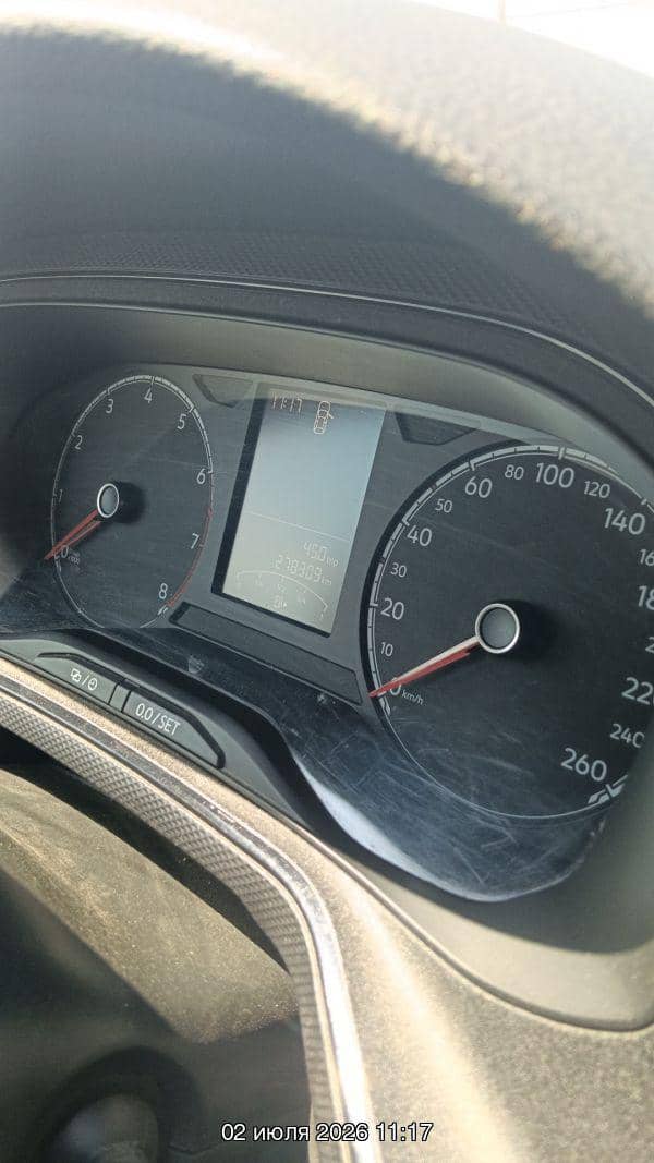 Volkswagen Polo,  278 309 км, 2021 года в лизинг