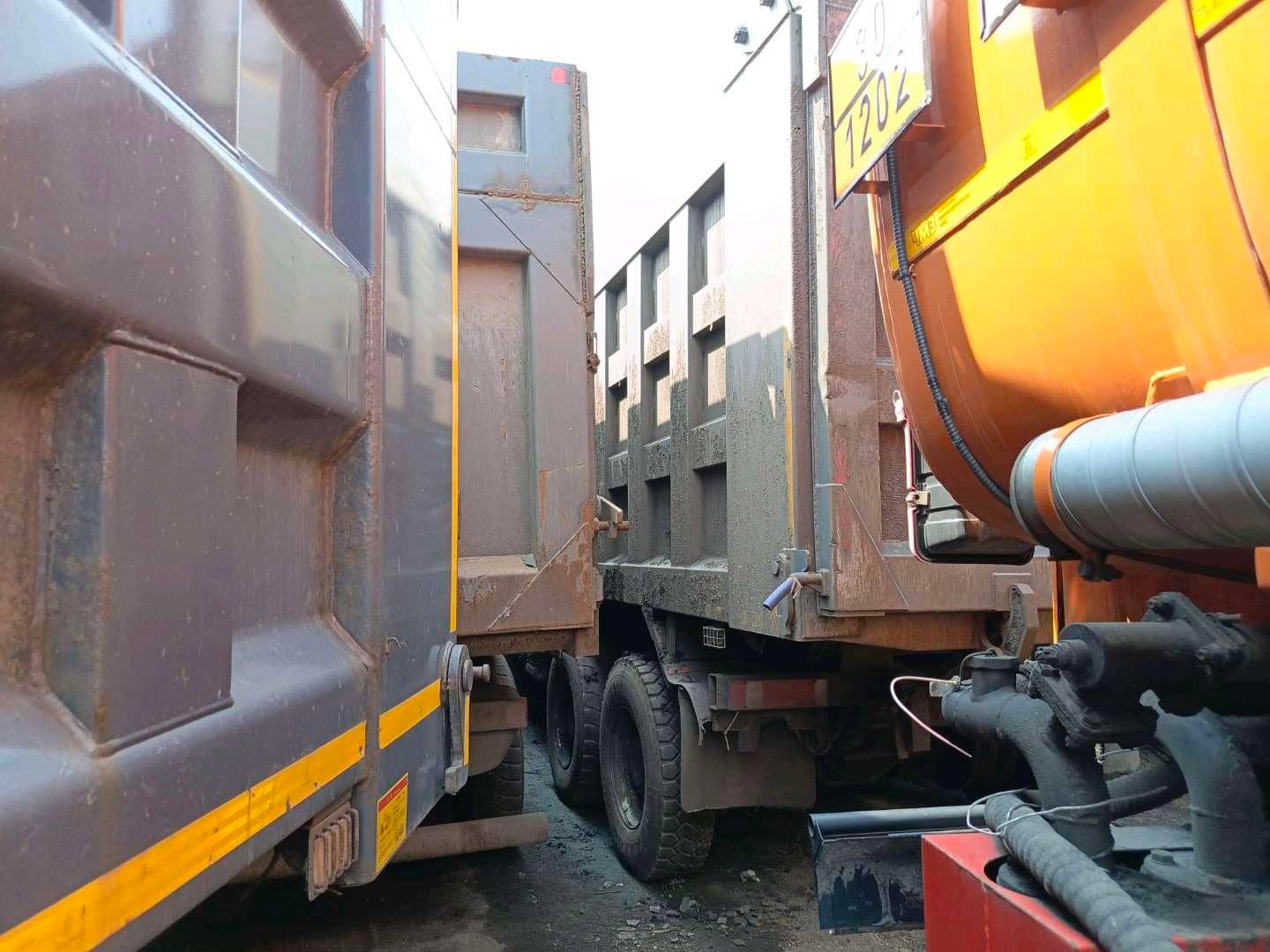 FAW CA3310P66K24T4E5 8х4,  232 285 км, 2023 года в лизинг