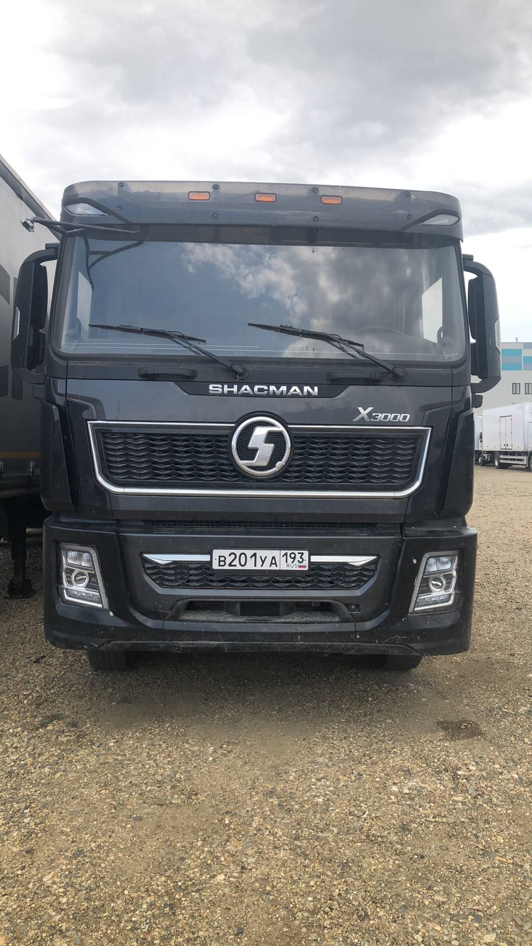 Shacman SX331863366,  106 000 км, 2023 года в лизинг