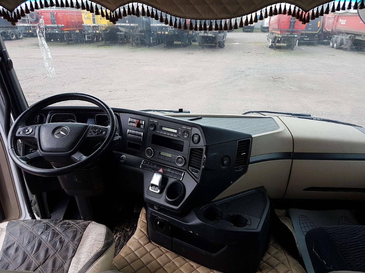 Mercedes-Benz Actros 3 3341K 6х4 (M),  568 187 км, 2020 года в лизинг