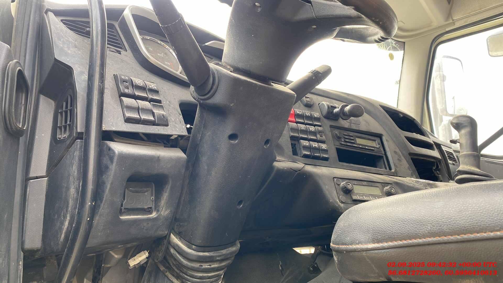 FAW CA3250P66K24L1TE5 6x6,  100 000 км, 2022 года