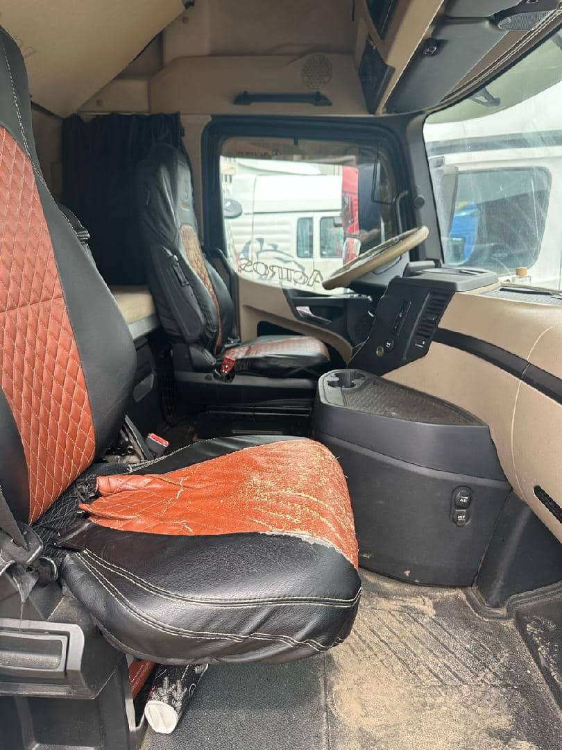 Mercedes-Benz Actros 5 1845 LS 4x2 (BigSpace),  805 934 км, 2020 года в лизинг