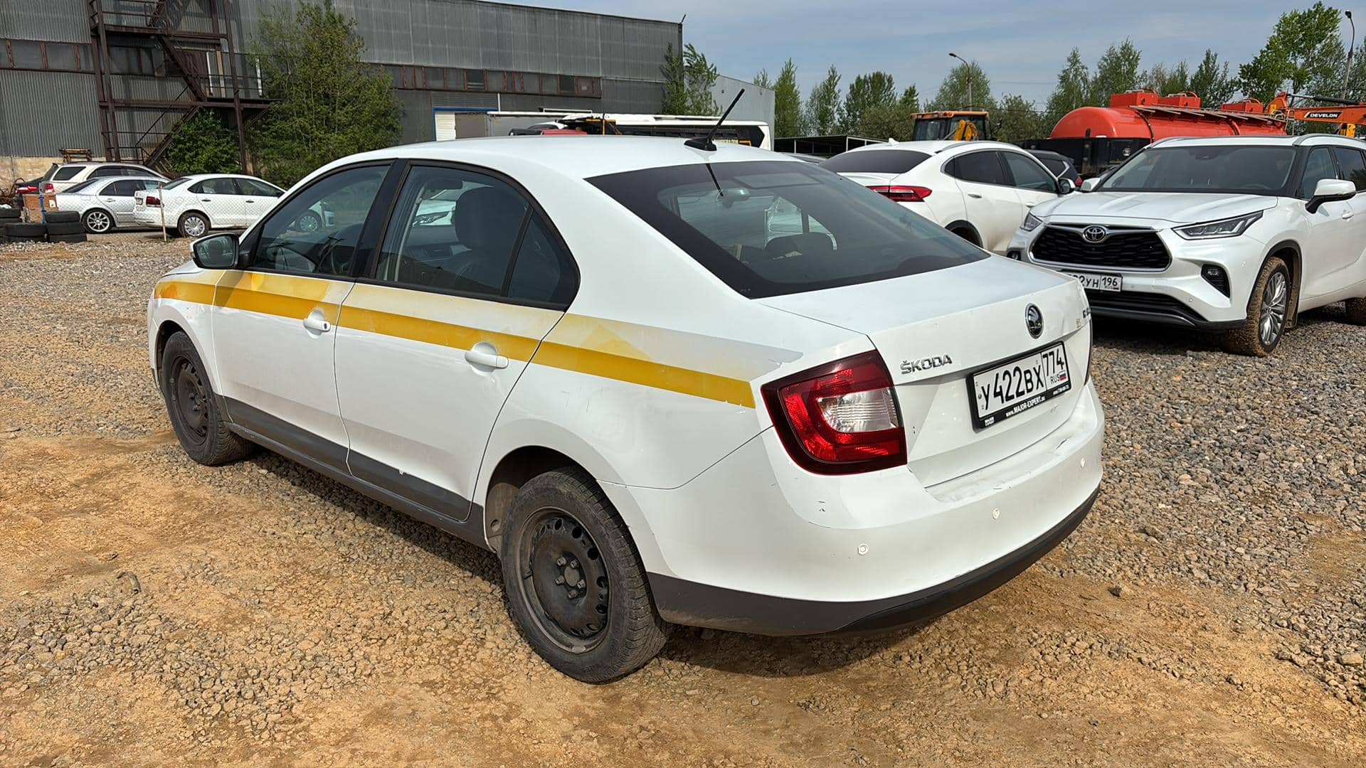 Skoda Rapid,  277 216 км, 2019 года