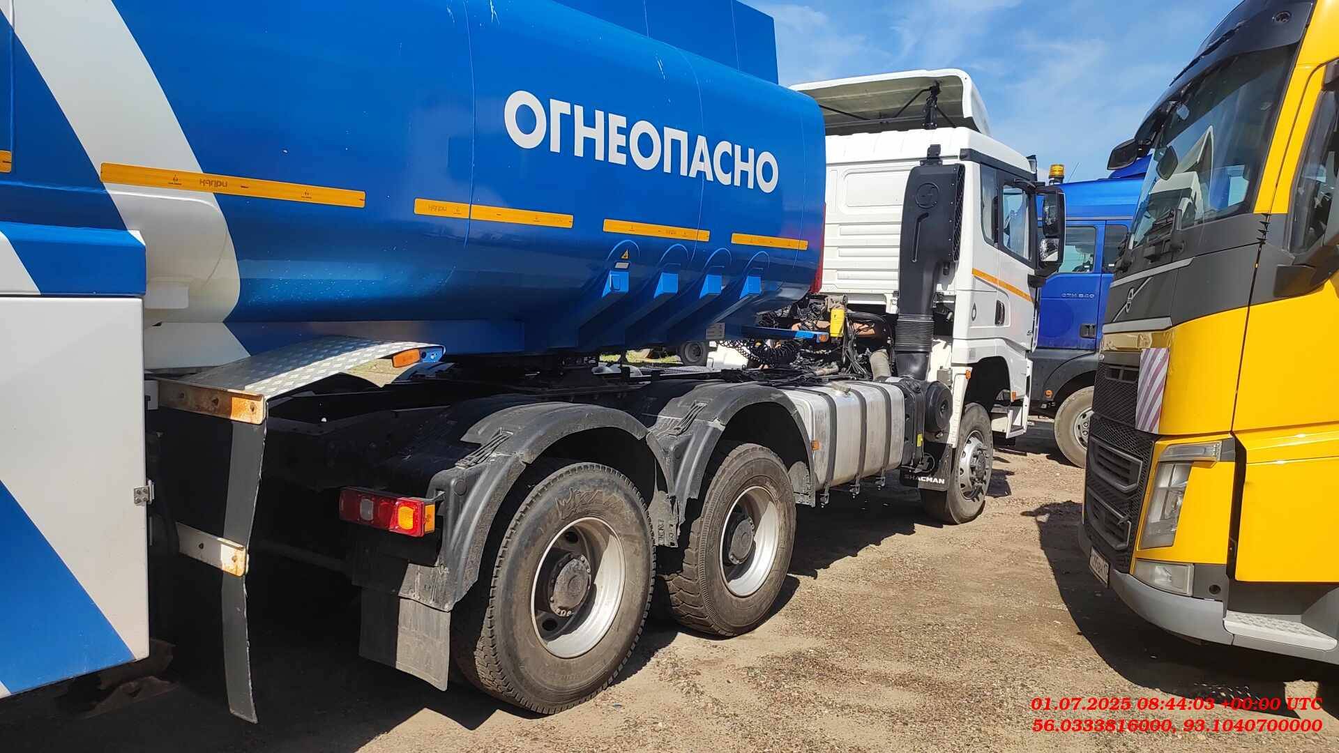 Shacman SX42586V385,  174 626 км, 2023 года в лизинг