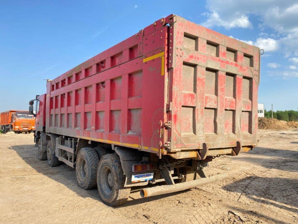 HONGYAN CQ3406HV39D,  269 010 км, 2022 года в лизинг