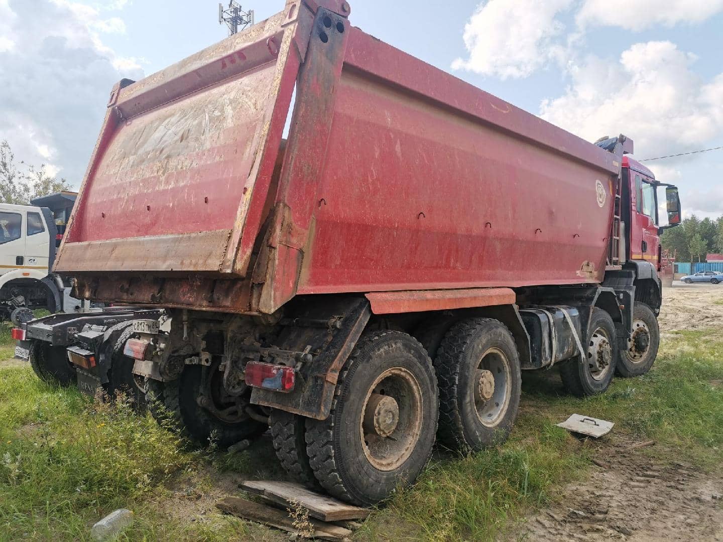MAN TGS 41.480 8X8 BB-WW (M),  100 000 км, 2017 года в лизинг