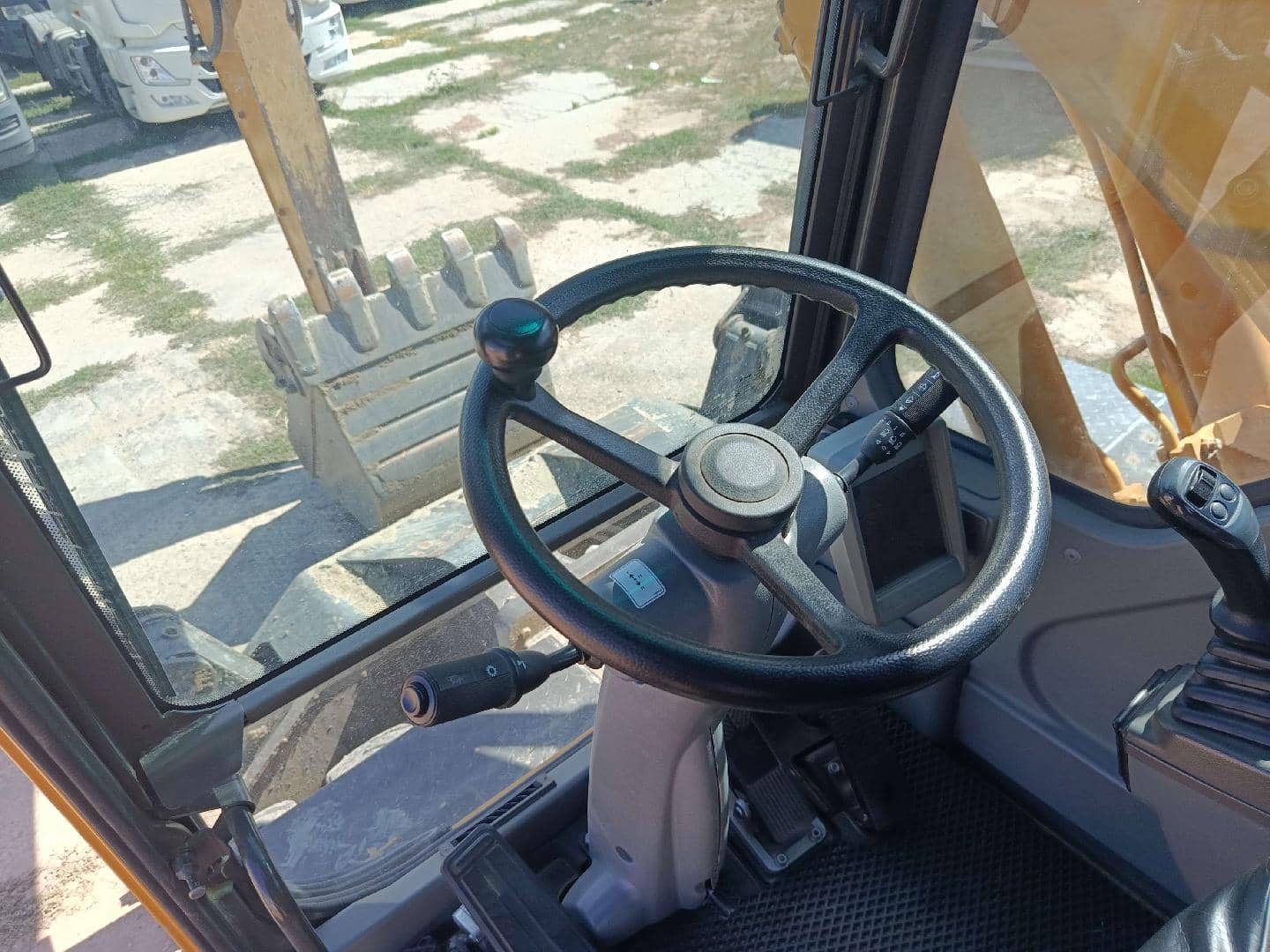 SDLG/LGCE E7150F, 2023 года в лизинг