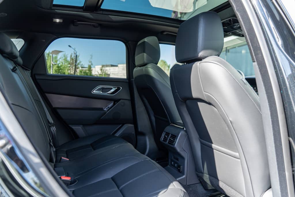 Land Rover Velar 2.0 250 Дайнэмик СЕ (Dynamic SE)