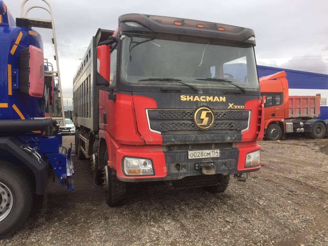 Shacman SX33186V366,  140 764 км, 2022 года в лизинг