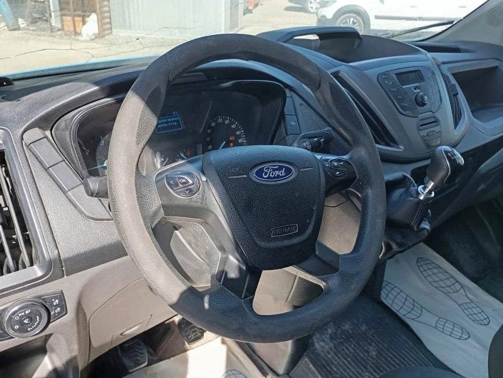 Ford Transit,  114 920 км, 2021 года в лизинг