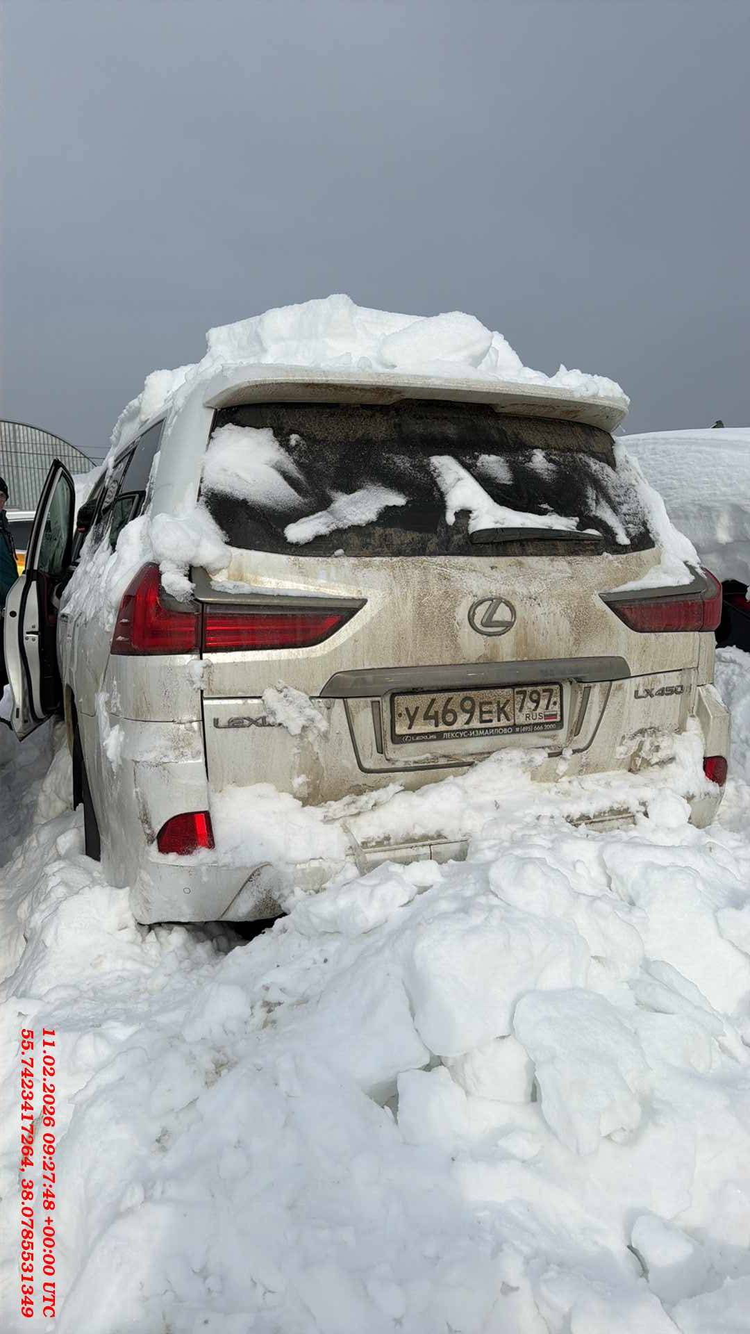 Lexus LX 450d,  366 376 км, 2018 года в лизинг