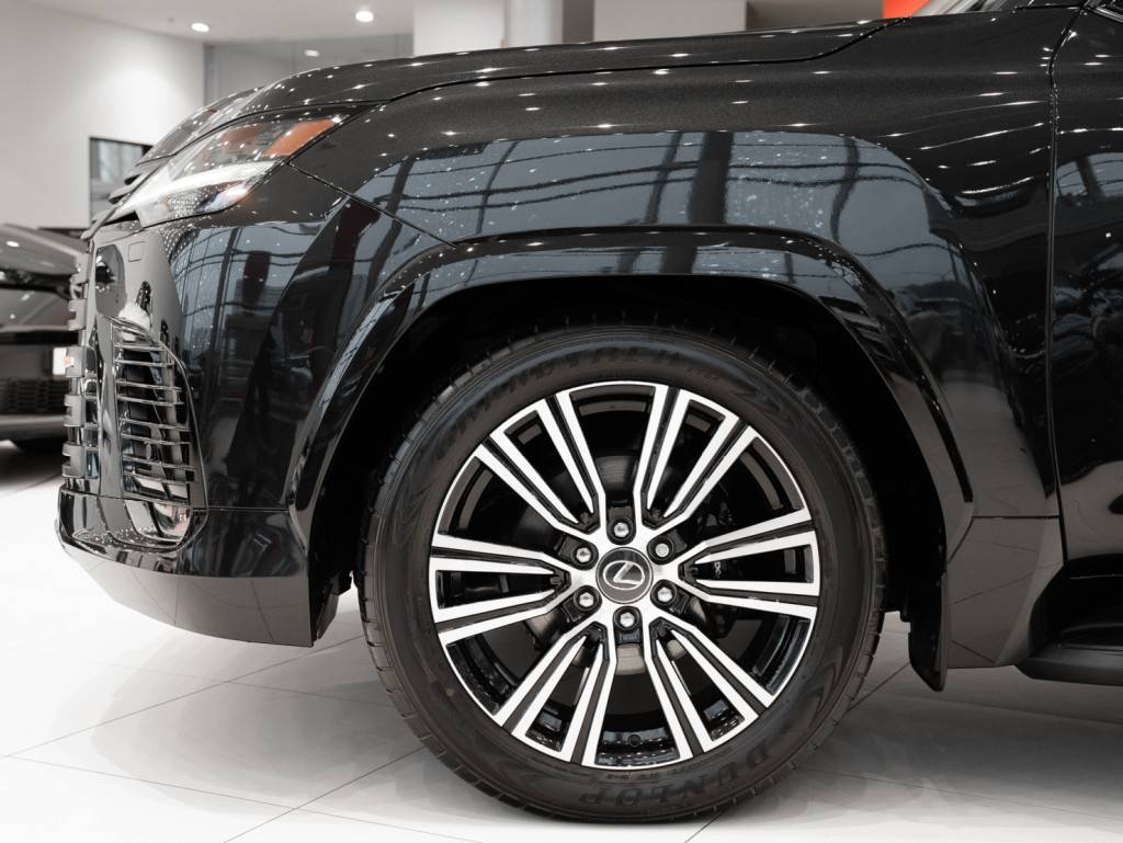 Lexus LX 600 Luxury
