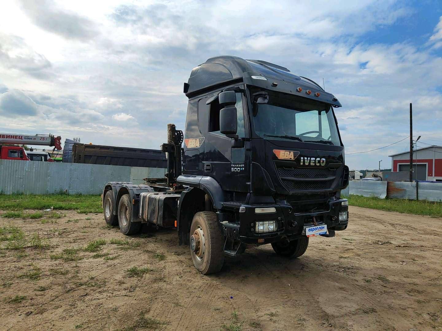 IVECO AMT 633910 (6X6) AT (Trakker AT720T45W),  205 913 км, 2021 года в лизинг