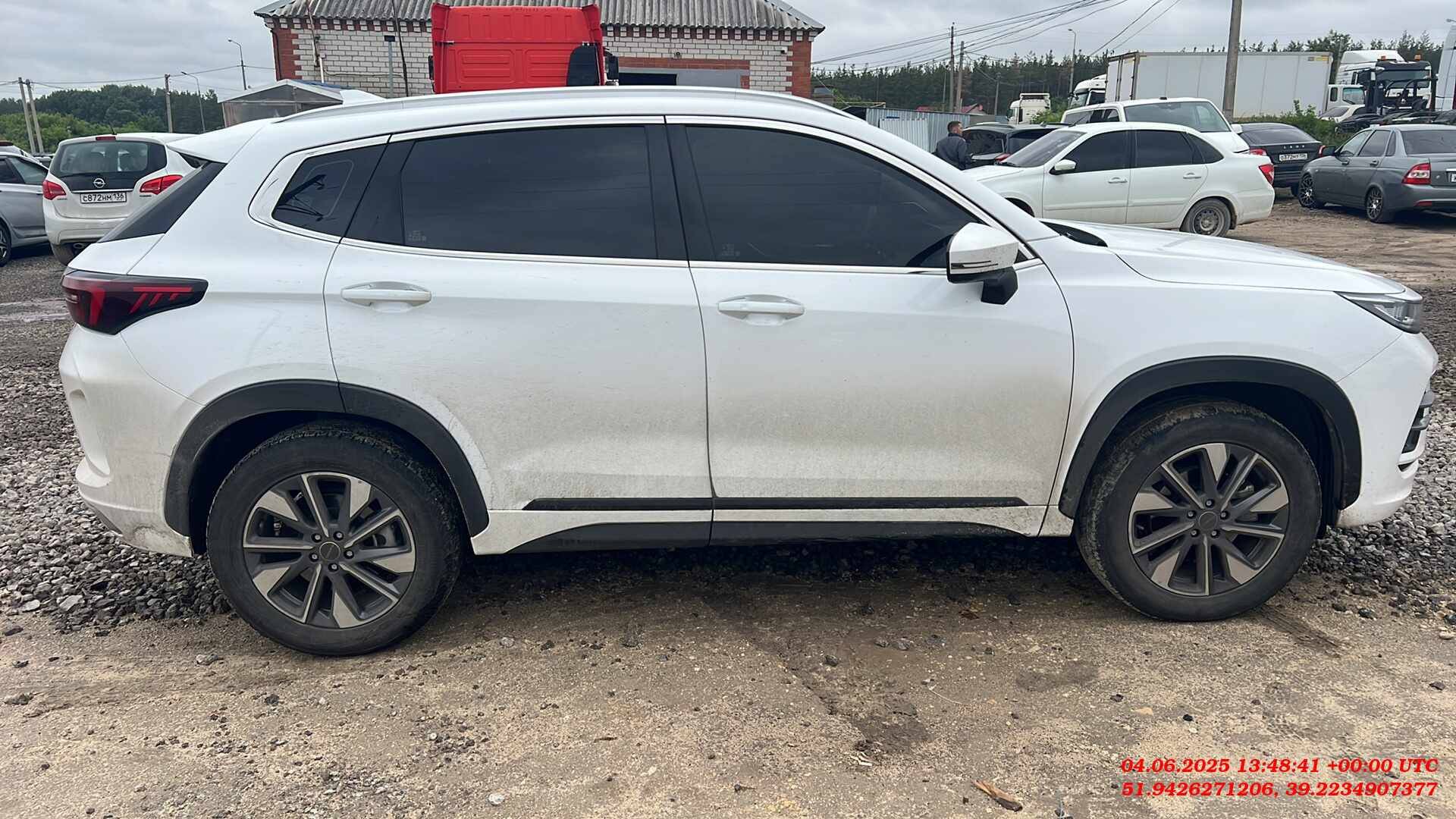 EXEED LX,  83 327 км, 2023 года в лизинг