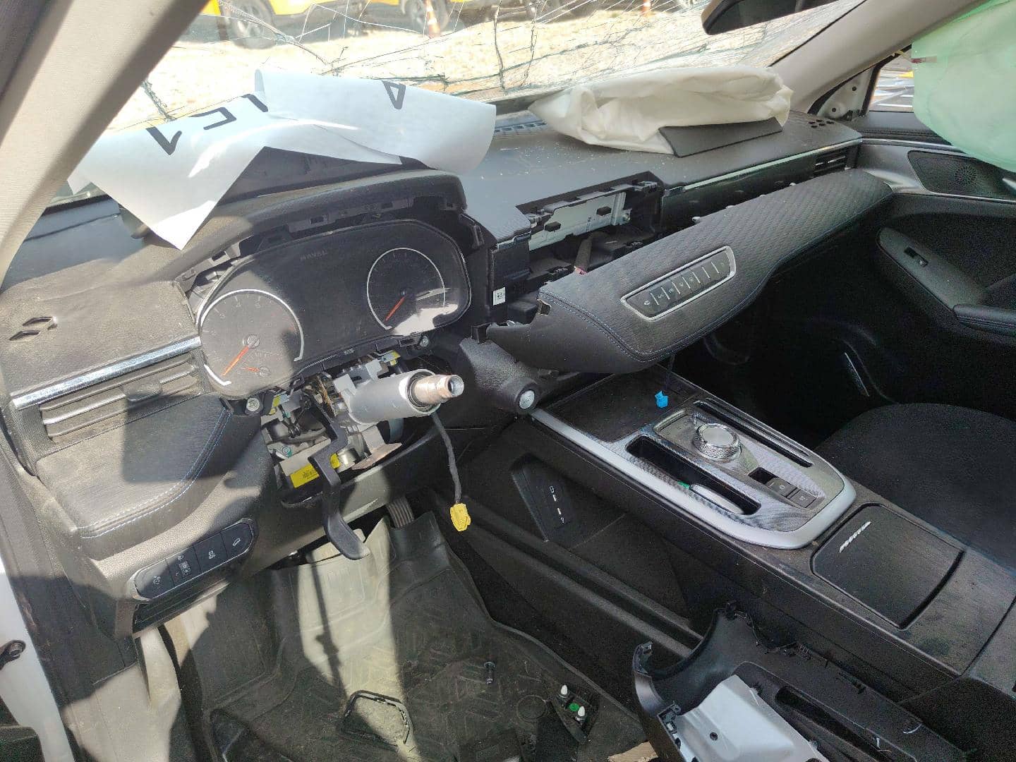 Haval Jolion,  99 999 км, 2024 года в лизинг