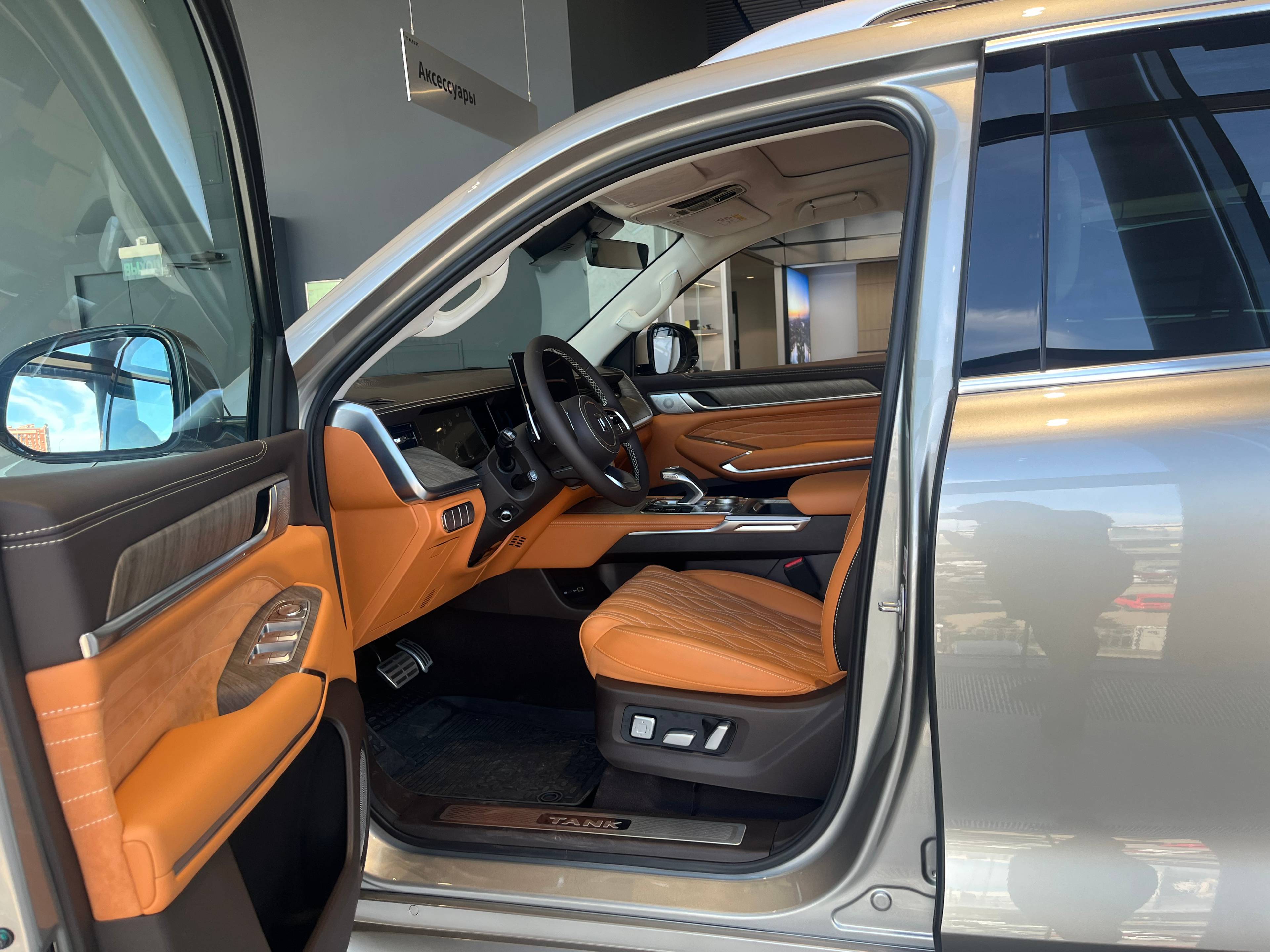 Tank 500 Premium 3.0 9AT 4WD