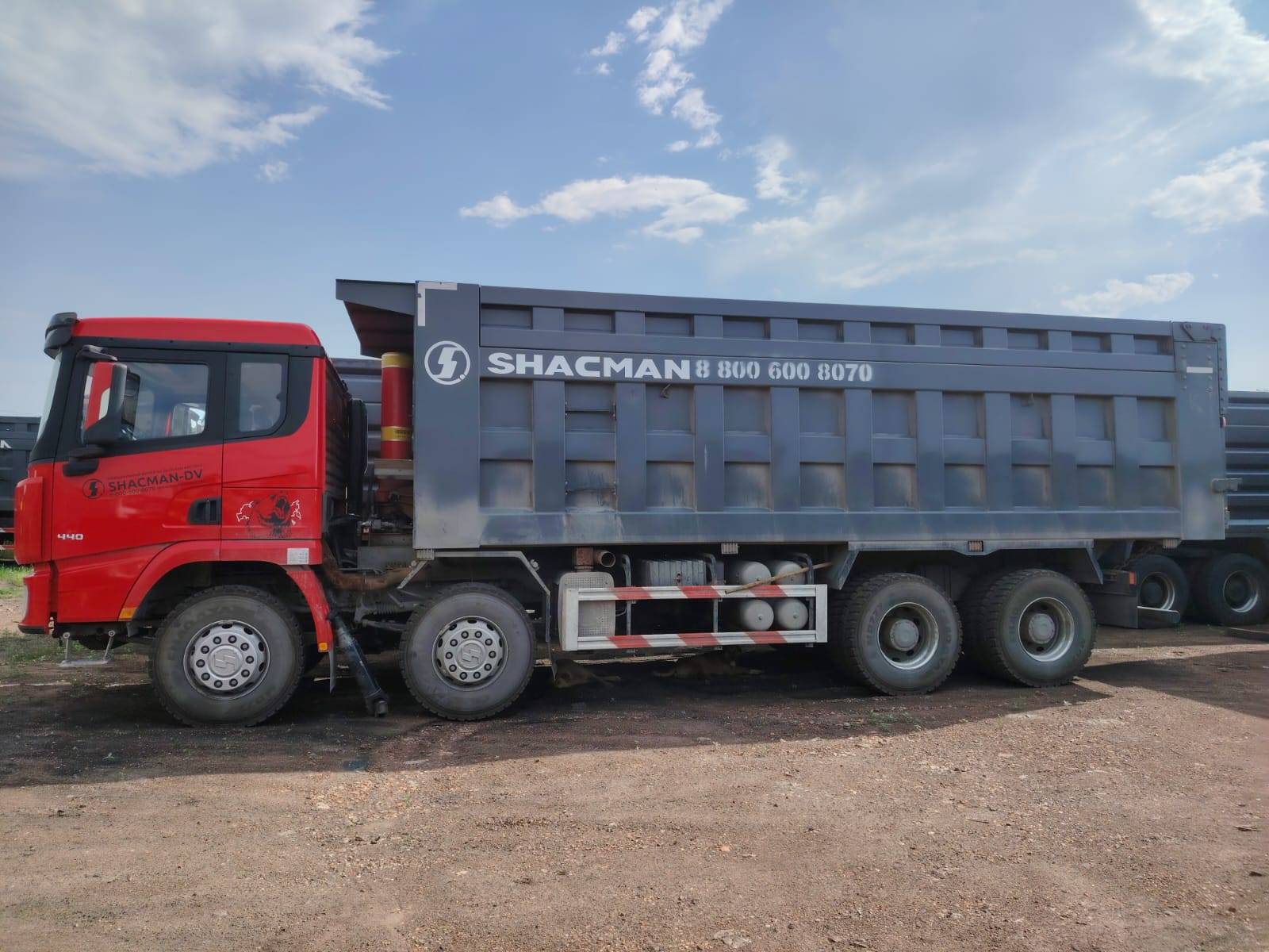 Shacman SX33186W366C Лот 000002303