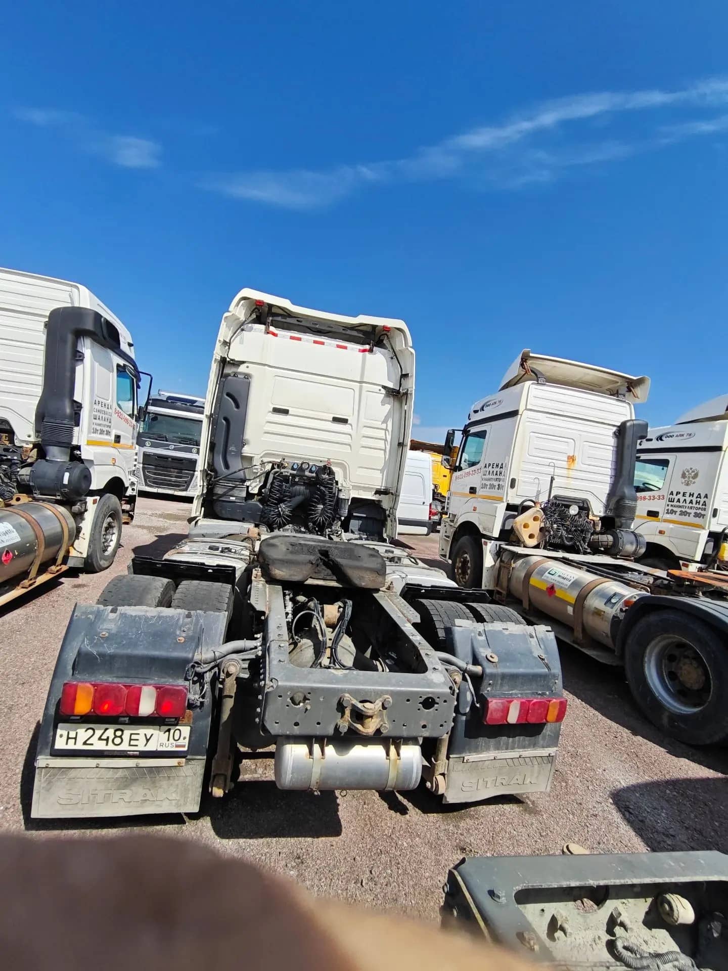 Sitrak C7H MAX 4x2 ZZ4186V361HE,  329 939 км, 2023 года