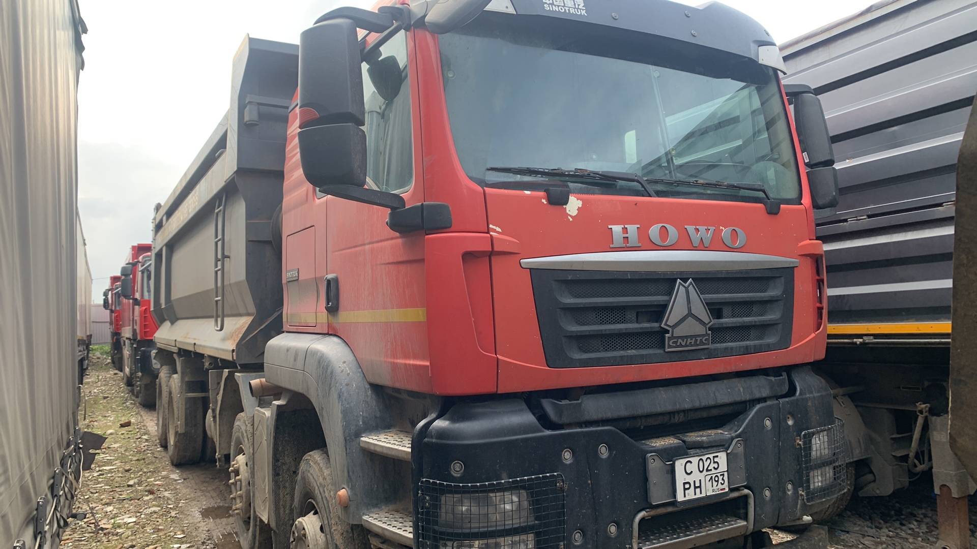 HOWO ZZ3317V386GE1 8х4