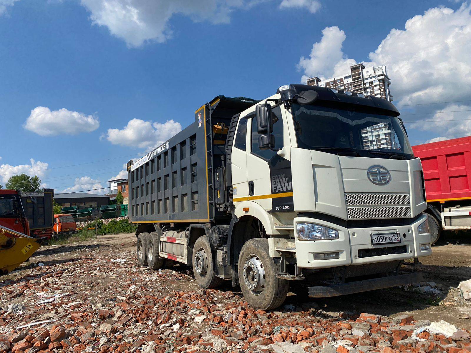 FAW CA3310P66K24T4E5 8х4 Лот 000002201