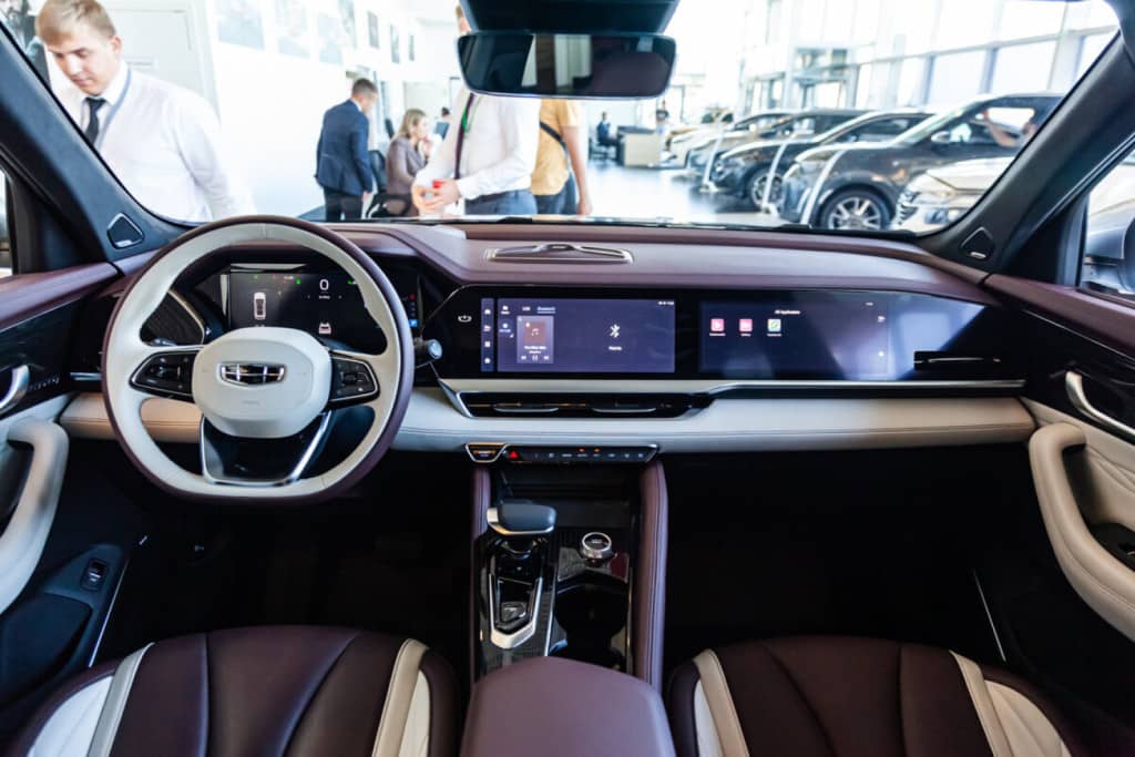 Geely Monjaro Флагман 2.0Т 238 л.с. АТ полный привод