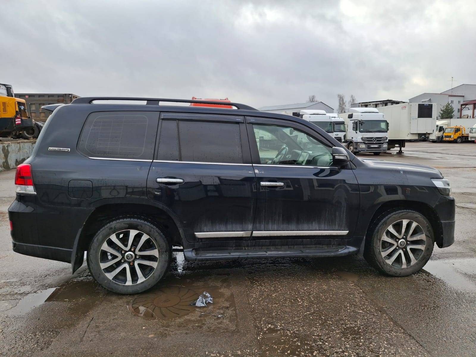 Toyota Land Cruiser 200,  56 634 км, 2019 года в лизинг