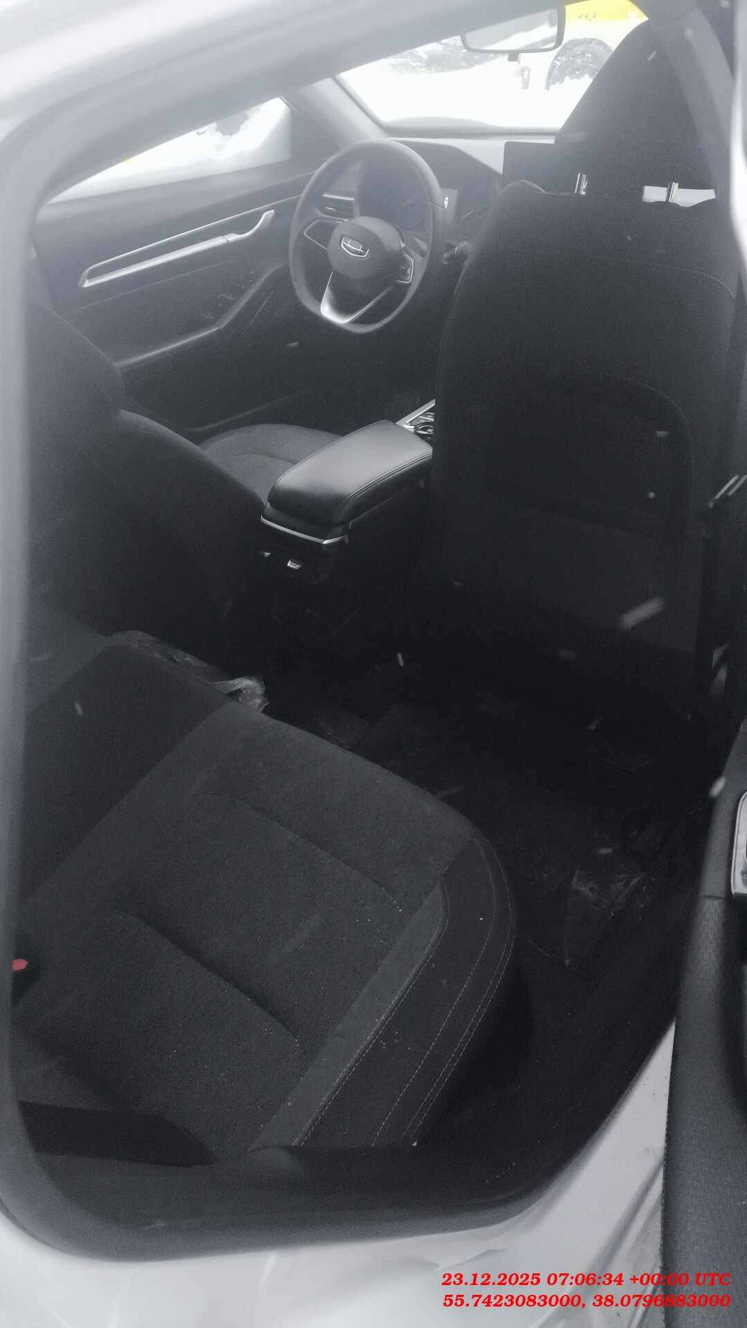 Geely Emgrand,  128 597 км, 2024 года в лизинг