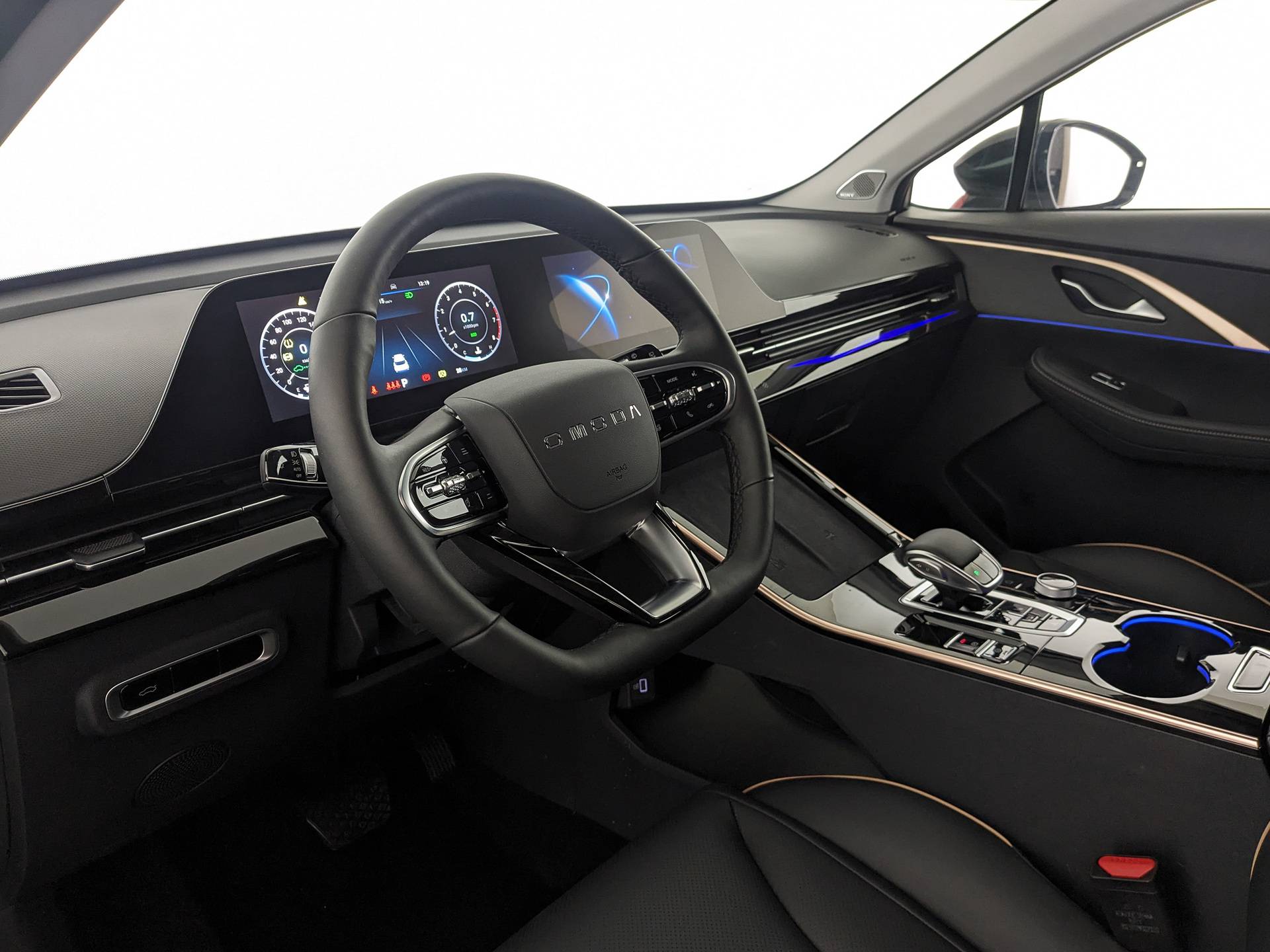 OMODA C5 Supreme 1.6 DCT AWD